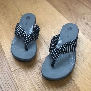 Clarks Cloudstepper Sandals 9